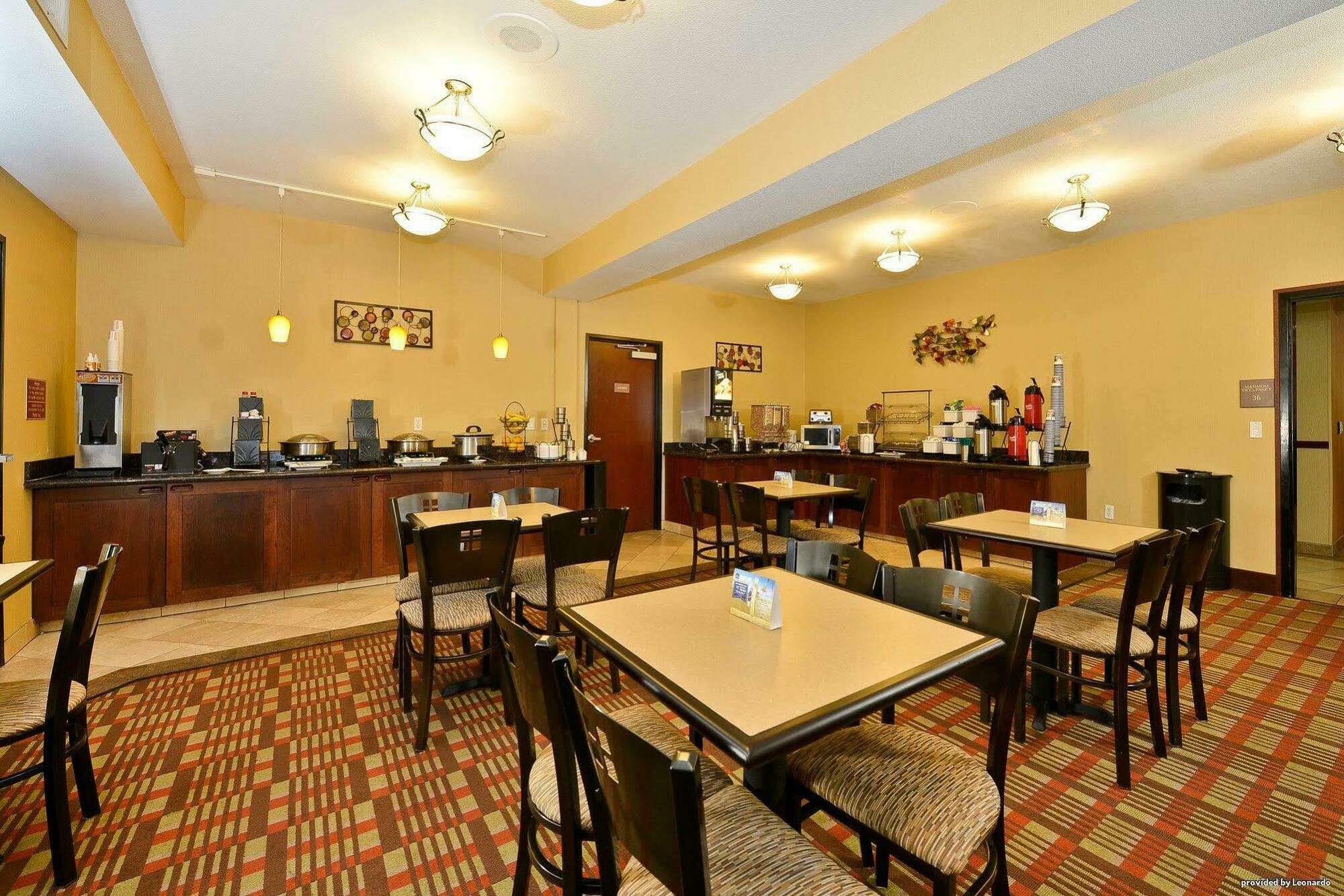Best Western Wilsonville Inn & Suites Exteriér fotografie